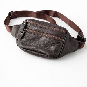 Minimalist Genuine Leather Sling Bag (Unisex)